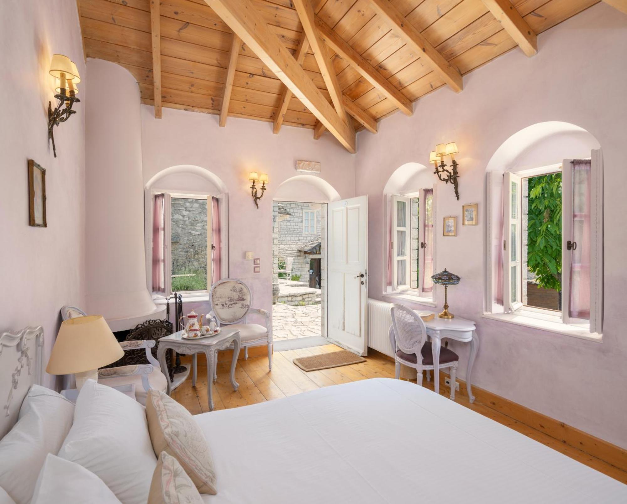 Amaryllis Boutique Guest House Ano Pedina Exterior photo
