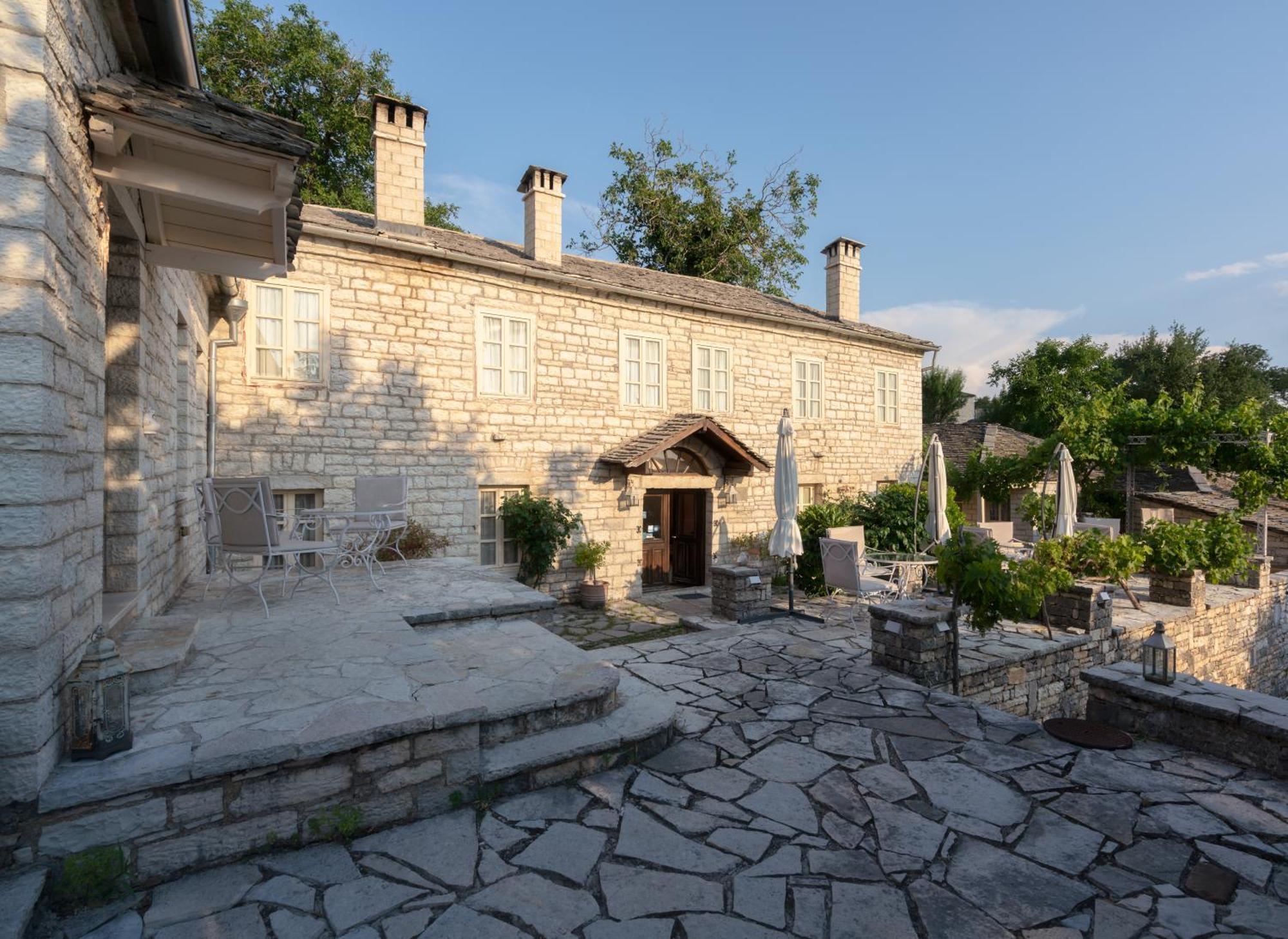 Amaryllis Boutique Guest House Ano Pedina Exterior photo